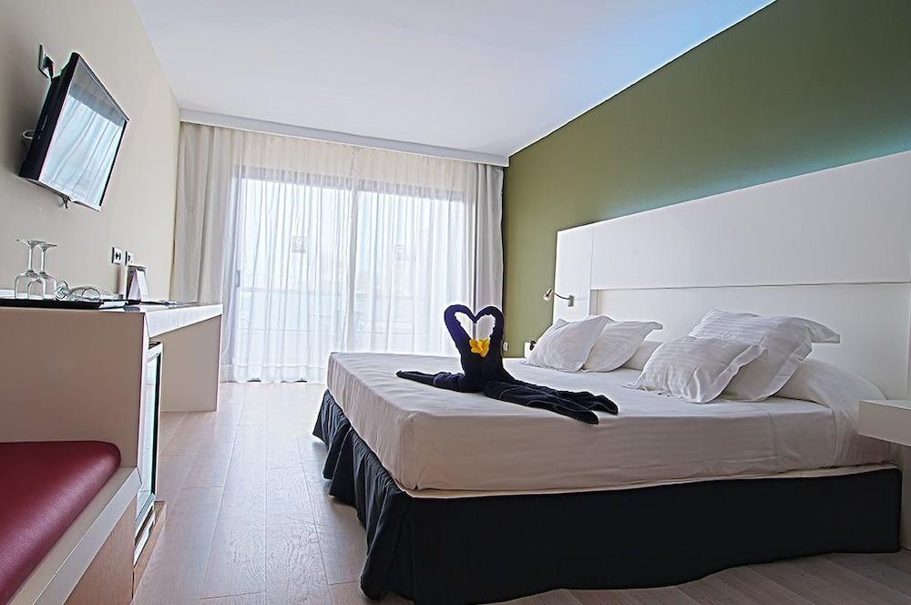 R2 Romantic Fantasia Suites & Dreams - Adults Only Tarajalejo Exteriör bild